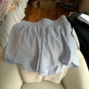 Lululemon Track That MR Short 5” Lined